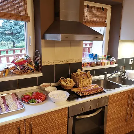 Pansiyon Privat Adriana *