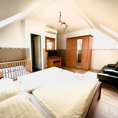 Privat Adriana * Kremnica