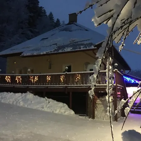 Privat Adriana Кремница